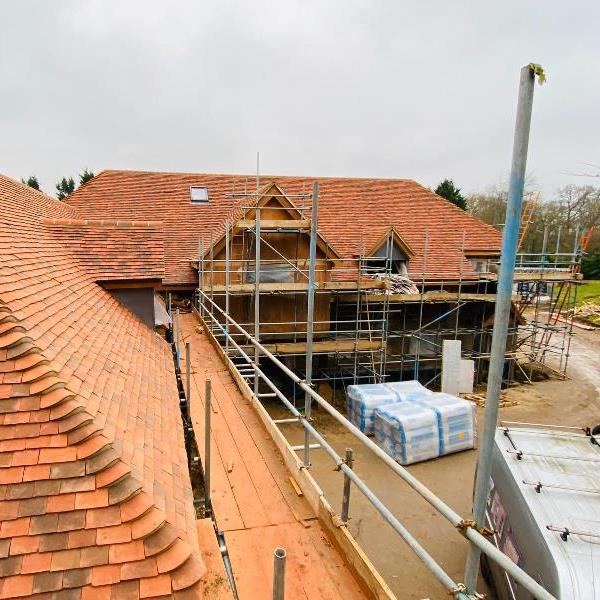Mortar work now complete on large detached property in Hampshire
